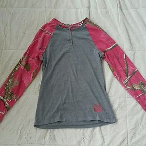 Long sleeved Realtree shirt